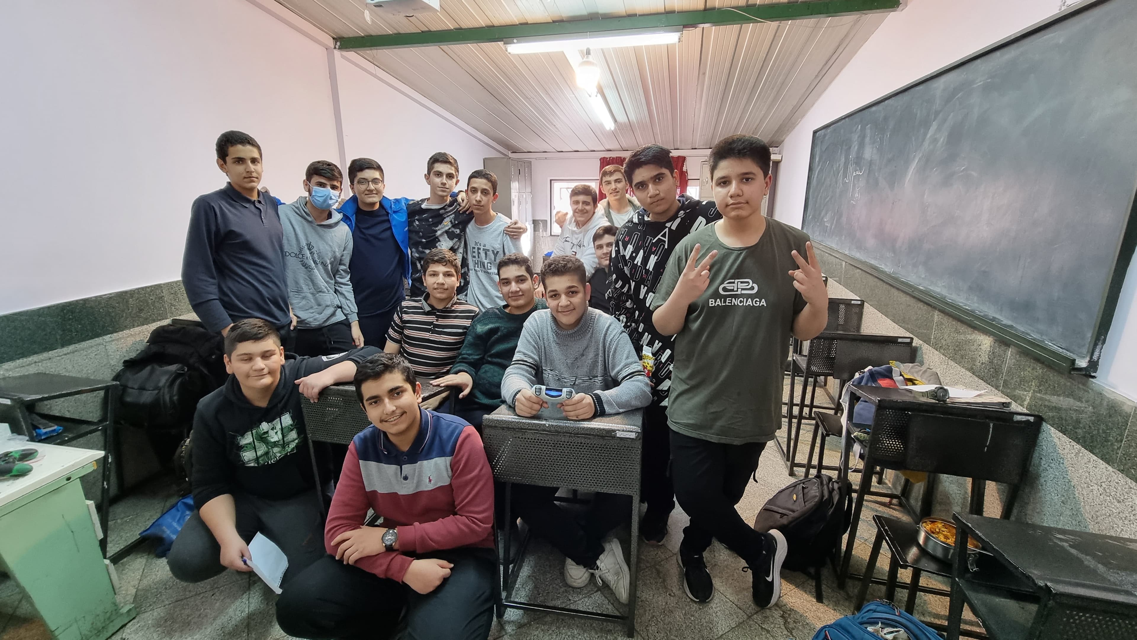 اردو شبی در مدرسه